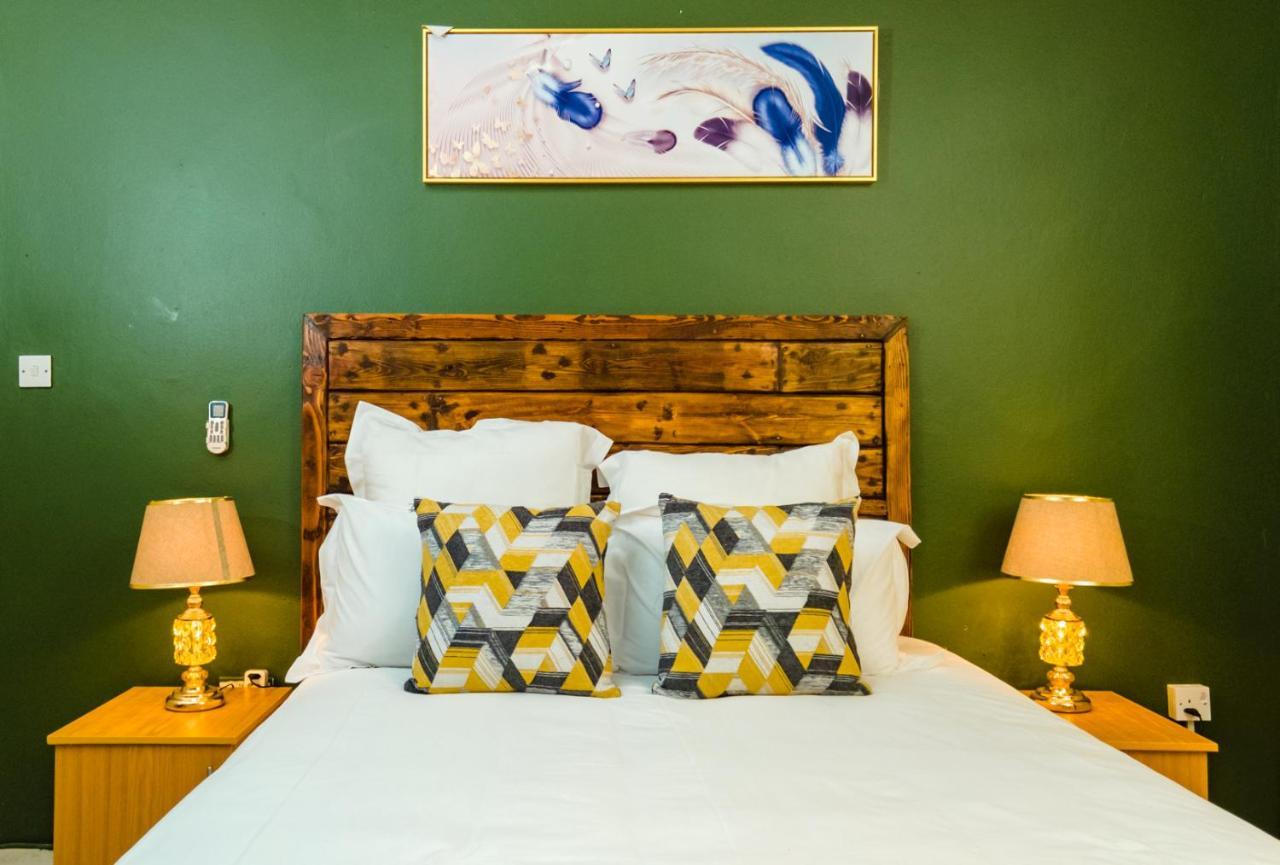 Birdville Bnb Guest House Gaborone Eksteriør bilde
